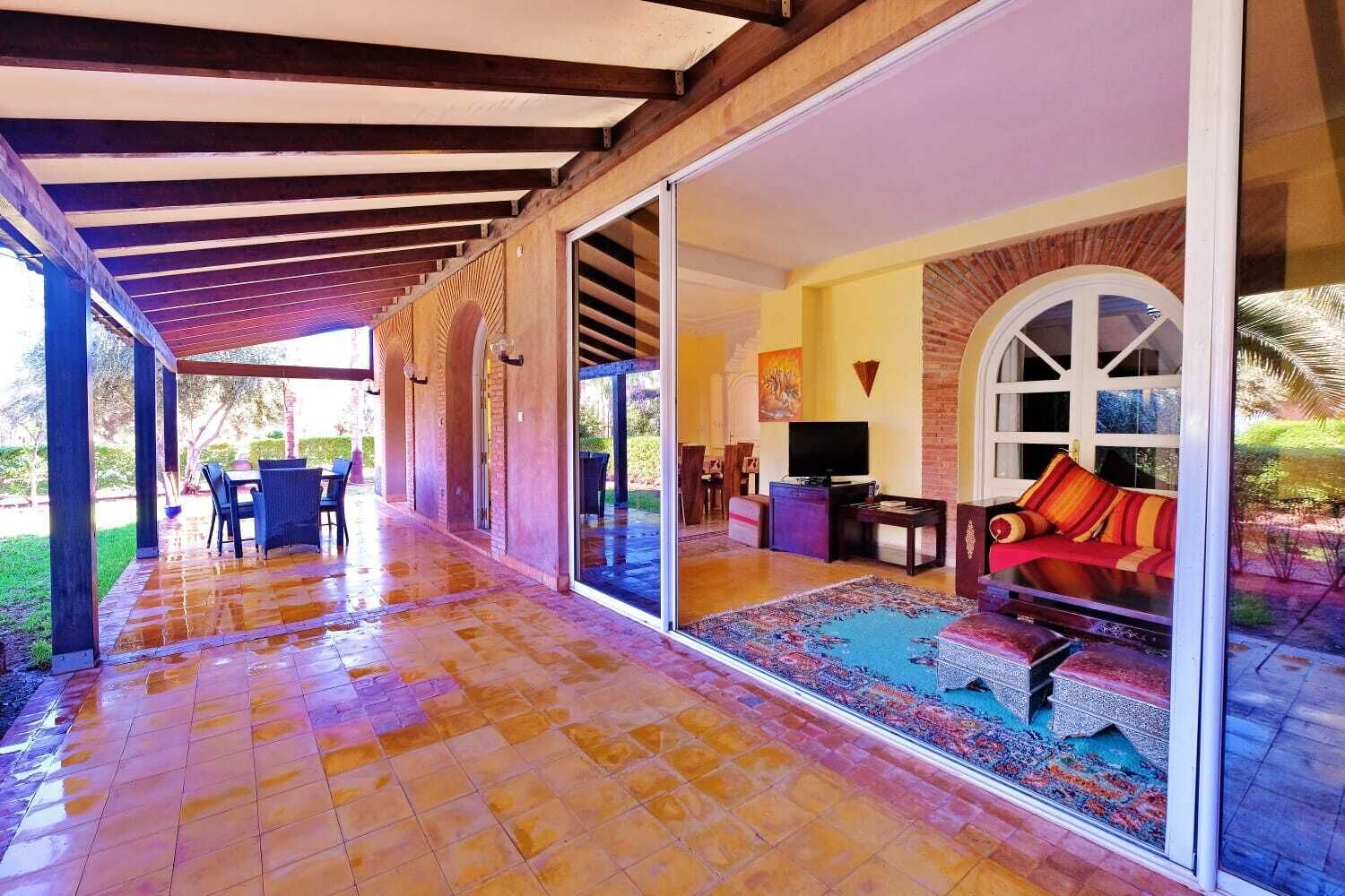Family Villa, 2 Bedrooms, Kitchen, Pool View | Interior
