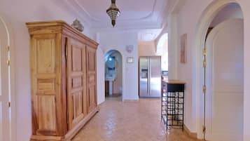 Comfort Villa, Pool View | Interior