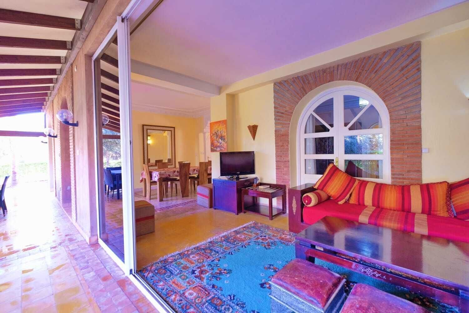 Superior Villa, 2 Bedrooms, Kitchen, Pool View | Living area