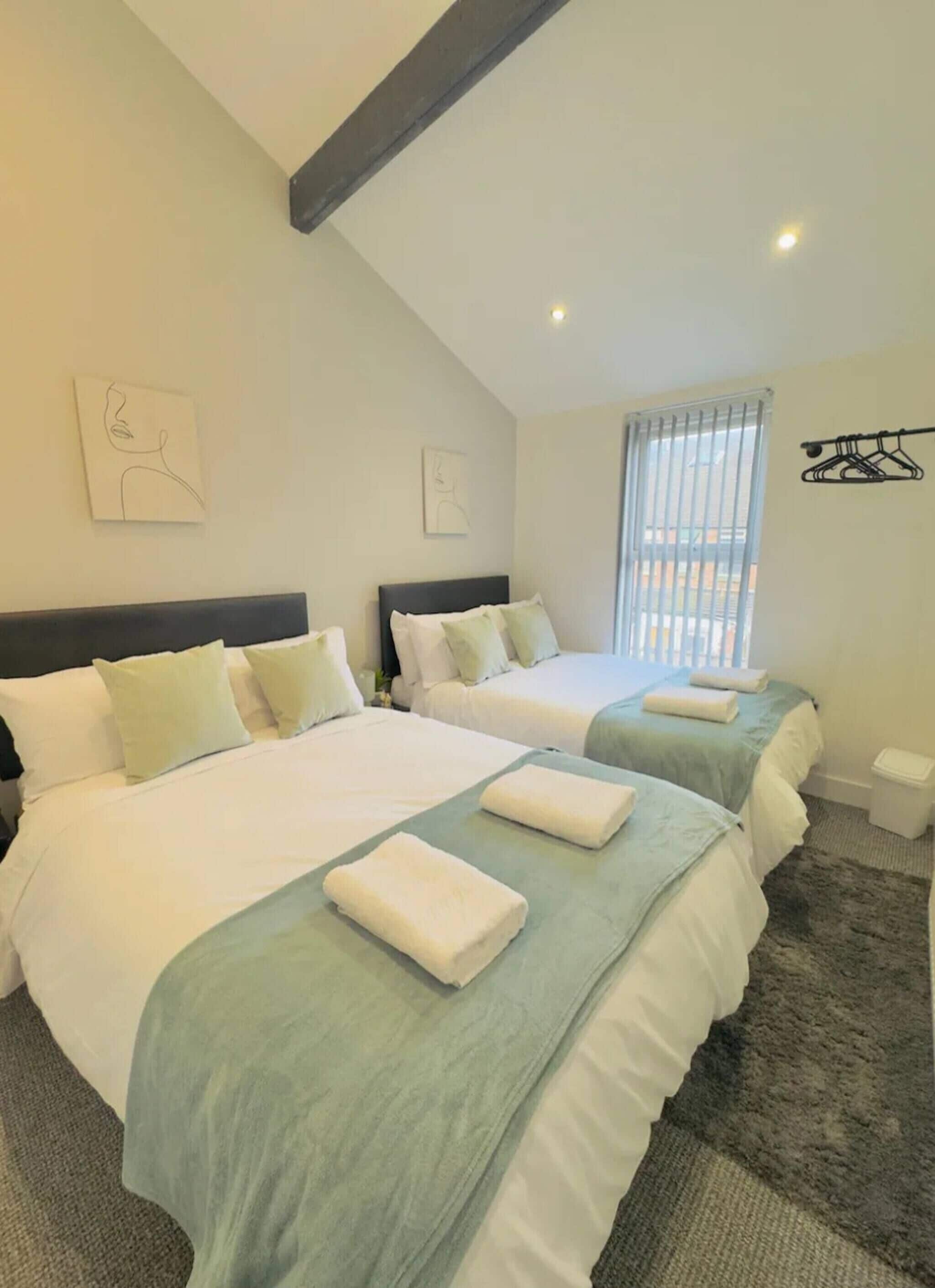 6 bedrooms