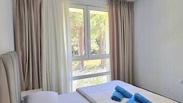 2 habitaciones, tabla de planchar con plancha y wifi gratis