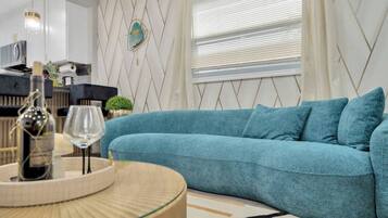 Smart TV y chimenea
