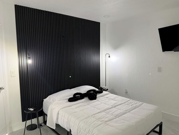 Room - Mini Home in Tampa for Two (Tampa)