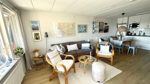 Unclassified image, 4 of 25, button - 5 Star Holiday Home in Uddevalla (Uddevalla)