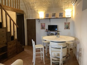 Dining - Xenia Renting: Xenia Family (Massafra)