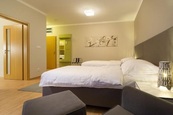 Departamento estándar | Wifi gratis y ropa de cama