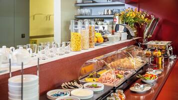 Daily buffet breakfast for a fee