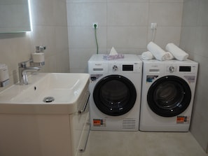 Departamento, 2 habitaciones | Baño