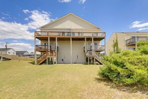 Exterior - Atlantic Beach Escape | Walk to Sand & Boardwalk (Atlantic Beach)