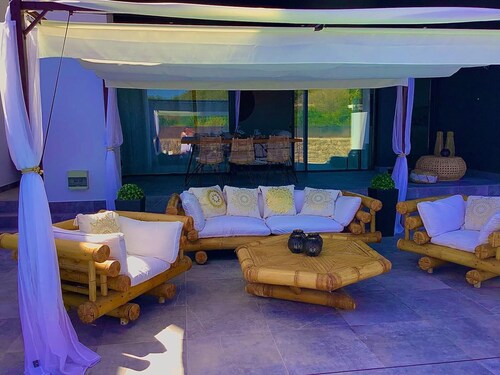 Talamanca Paradise - Private Pool, Free Parking