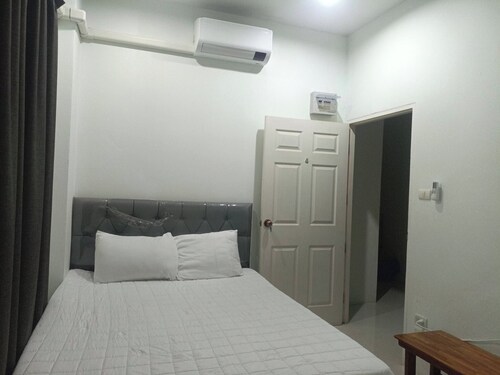 Room-master Wit Private Room in Rawai