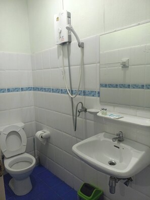 Room, 3 Bedrooms, Terrace | Bathroom - Room-master Wit Private Room in Rawai (Rawai)
