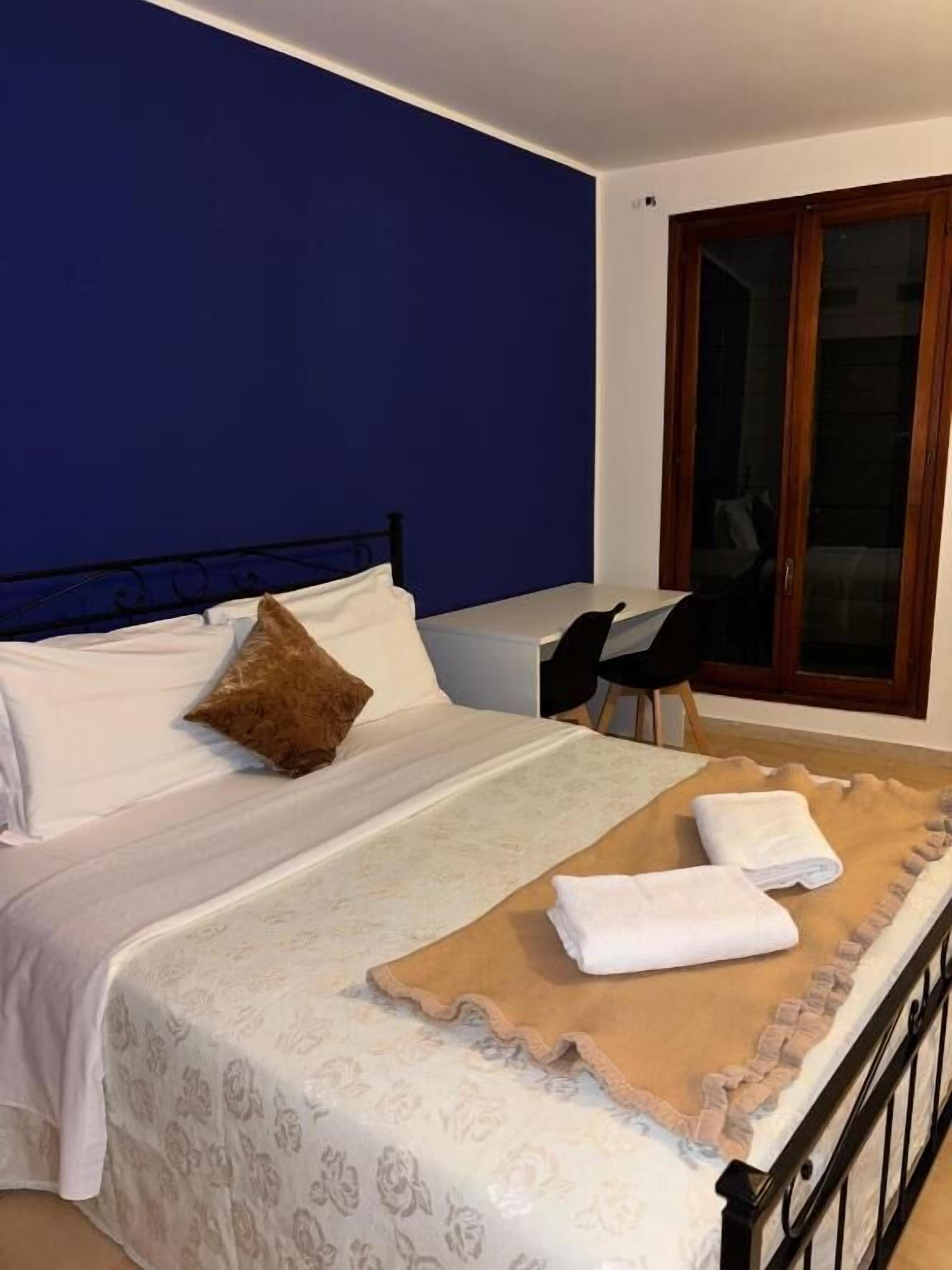 Economy Double Room, Courtyard View