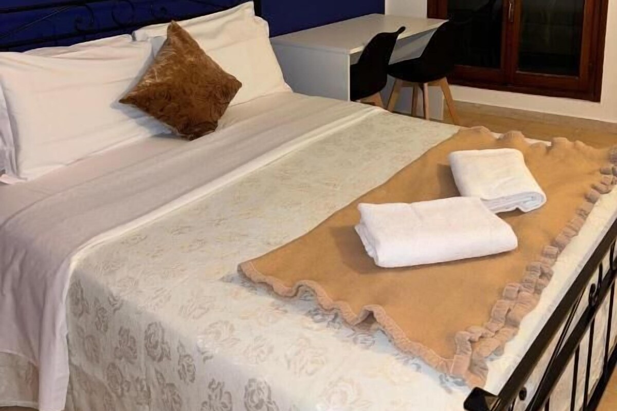 Singola Economy, vista cortile | Wi-Fi gratuito
