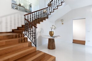 Interior - Luxury Authentic Italian Villa with Private Pool & Iconic Seaview Terrace (Massa Lubrense)