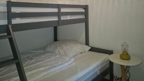 2 bedrooms, WiFi