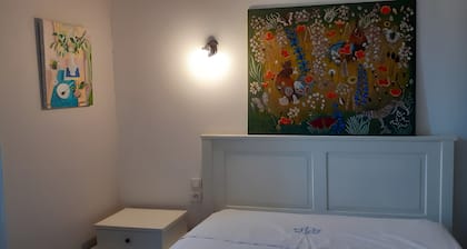 Chambre d’hôtes « La Ferme Du Marronnier » avec terrasse privée, jardin commun et Wi-Fi