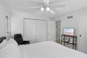 Nhà, nhiều giường (30895 Berry Road) | 4 phòng ngủ, trang trí khác biệt 
