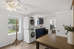 Căn hộ, nhiều giường (32585 N Ivy Bend Rd.) | Nội thất