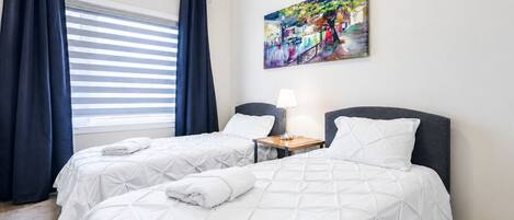 5 Schlafzimmer, Bügeleisen/Bügelbrett, WLAN, Bettwäsche