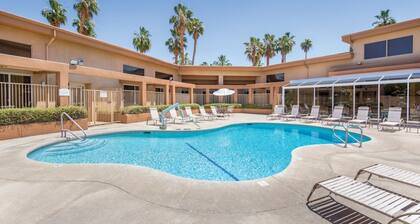 Tahquitz Creek Golf Condo Resorts