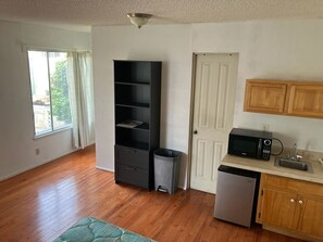 Interior - Lindo Studio. Perfect house in enchanting Richmond for a relaxing getaway (Richmond)