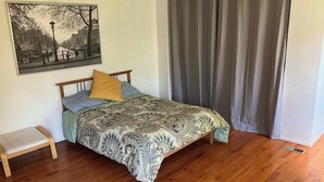 Room - Lindo Studio. Perfect house in enchanting Richmond for a relaxing getaway (Richmond)