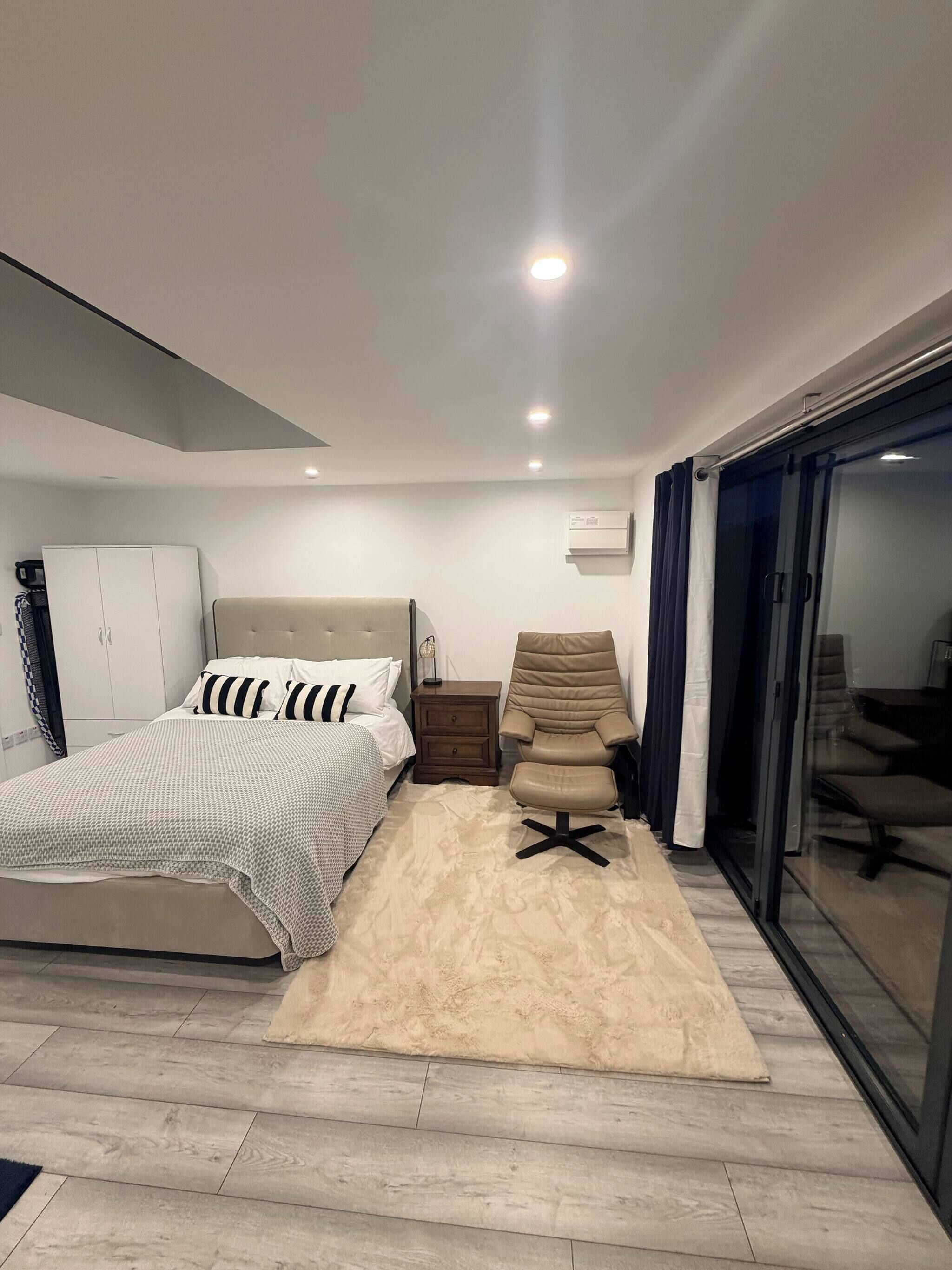 1 bedroom