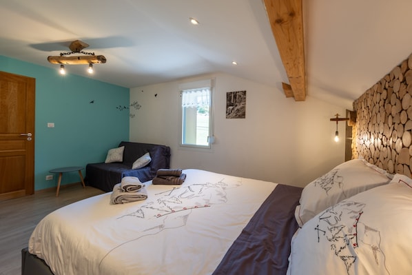 1 bedroom, WiFi, bed sheets
