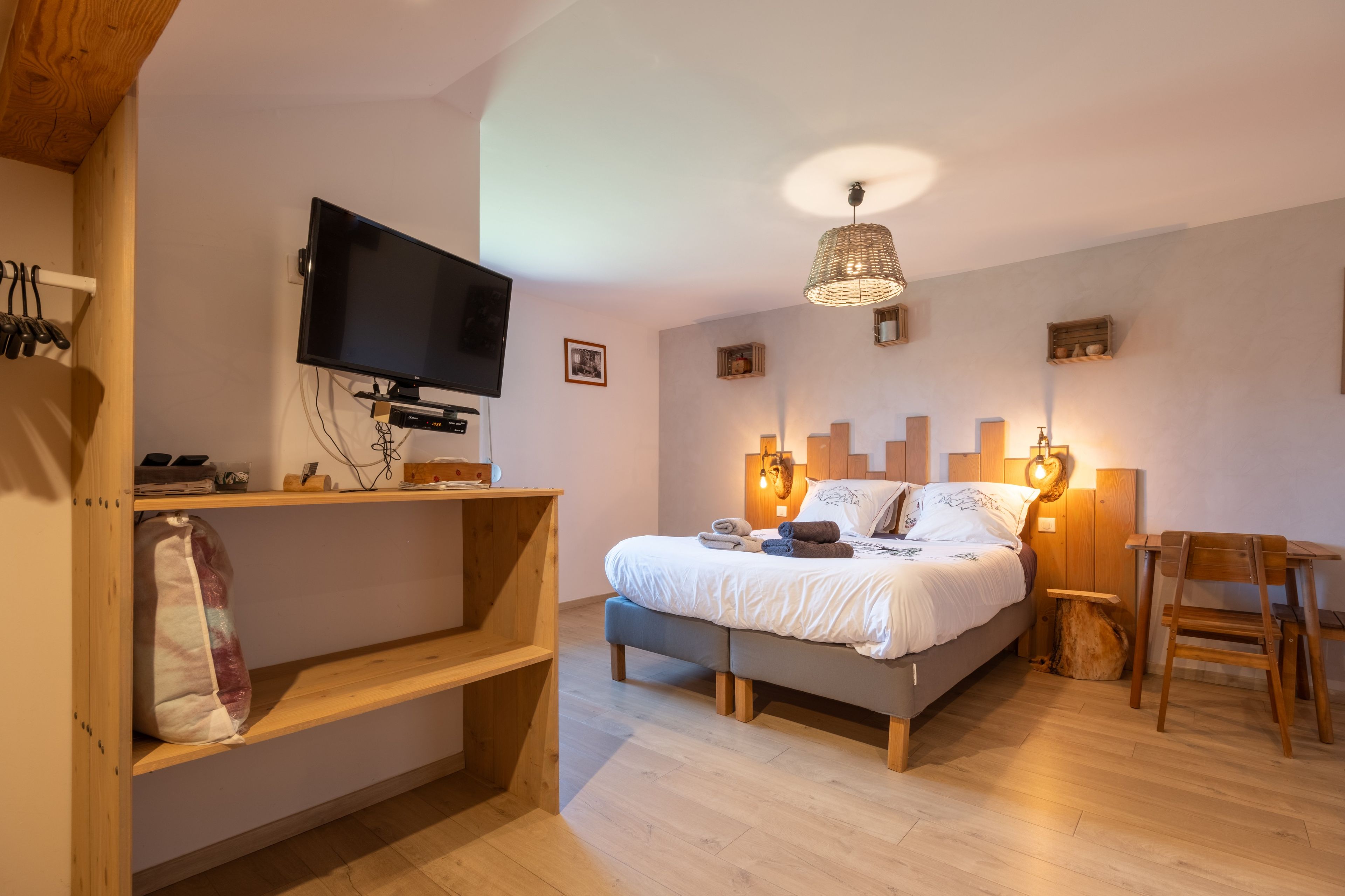 1 chambre, Wi-Fi, draps fournis