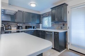 Private kitchen - Seabeck Forest Retreat w/Private Expansive Grounds (Seabeck)