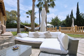 Terrace/patio - Villa Ruly (IB)
