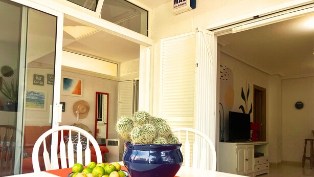 In-room dining - Famely House Zeniamar VI La Zenia (Orihuela)