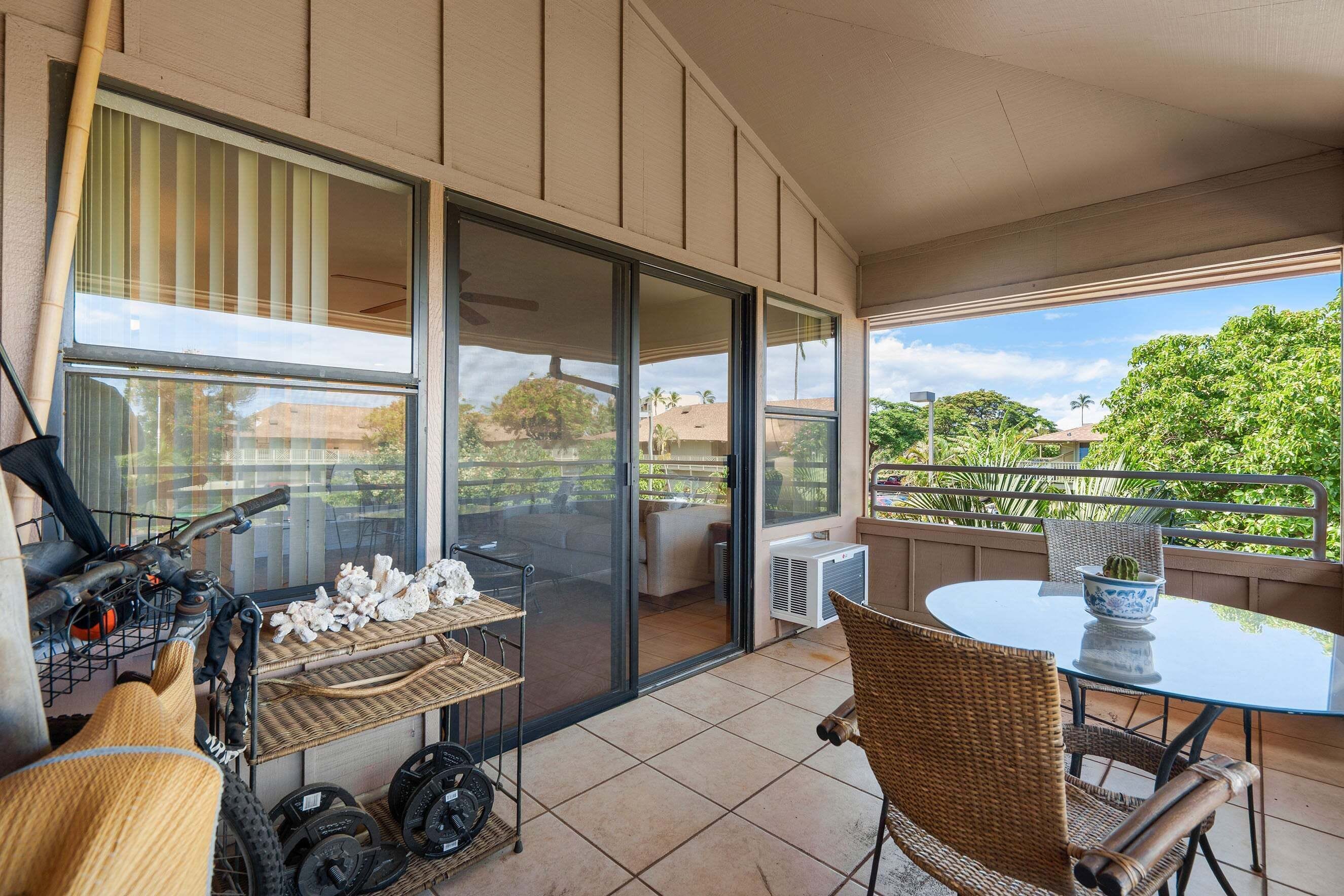 Condo, 1 Queen Bed, Garden View (Kihei Bay Vista C-201) | Outdoor dining