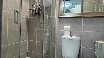 Apartment, 1 Schlafzimmer | Badezimmer