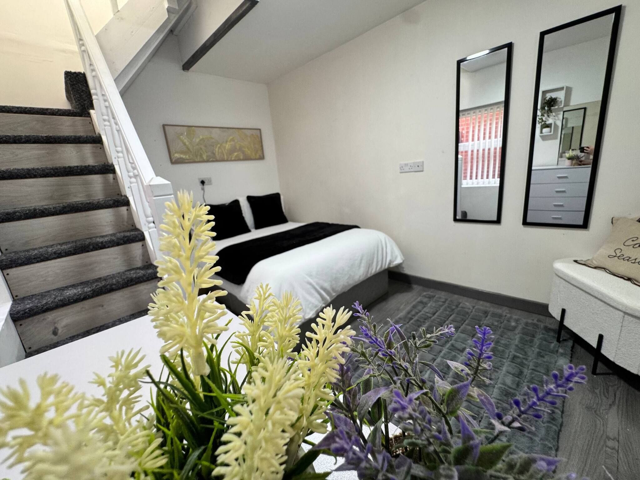 Apartment, 1 Bedroom | Living room