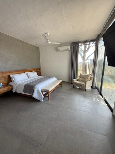 Luxury 5-BR villa with private chef, lake views & heated pool