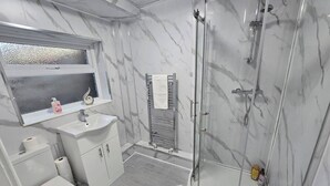 House, 3 Bedrooms | Bathroom - House 5 Minutes From Sefton Park (Liverpool)