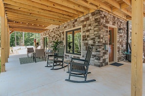 Maison, salle de bains privée (On Mountain Time) | Extérieur