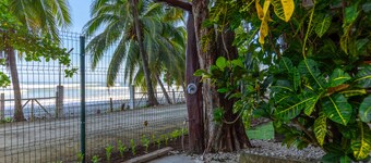 Open-air oceanfront home for 14 - steps to the sand in South Guiones, Nosara