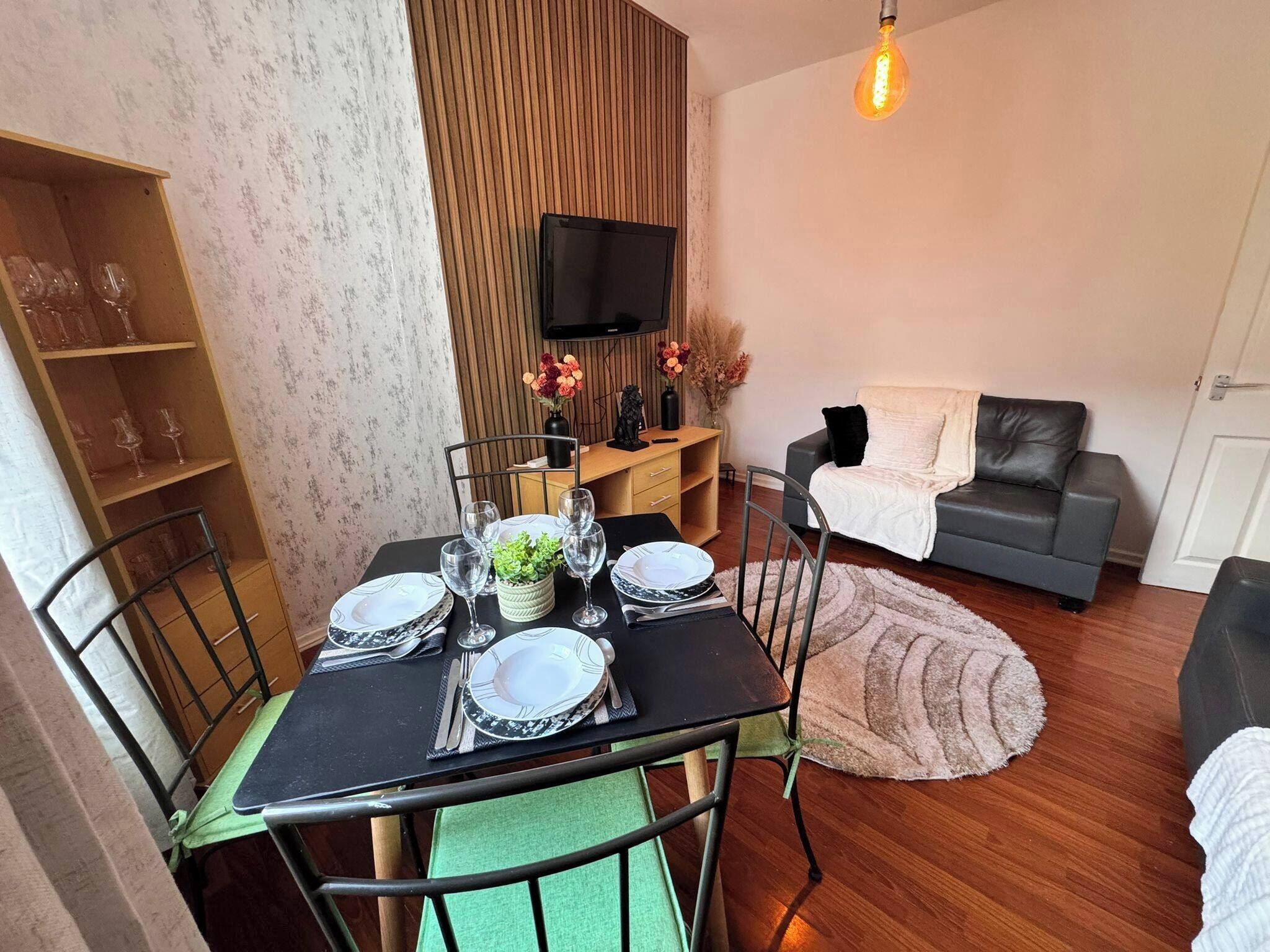 House, 3 Bedrooms | Living area