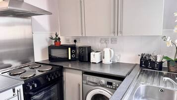 House, 3 Bedrooms | Interior