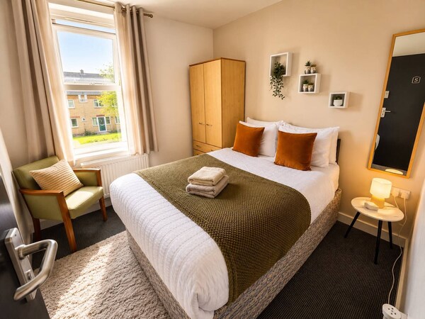 House In Kensington For 16 Guests - Liverpool