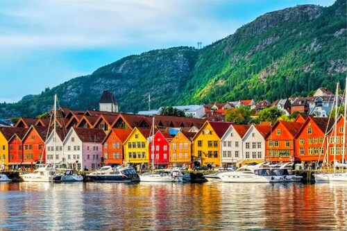 Waterfront Cabin - Sauna & Spa - Near Bergen - Sleeps 18