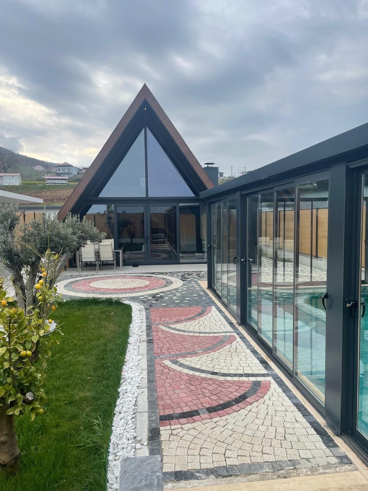 Comfort Bungalow, Pool View | Perincian bahagian luar