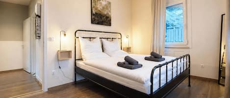 2 Schlafzimmer, Bügeleisen/Bügelbrett, WLAN, Bettwäsche
