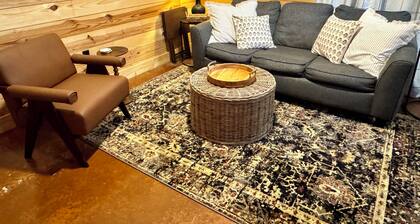 Cozy Lake Degray Cabin, Near Arlie Moore Boat Ramp