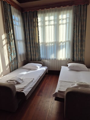 Family Condo, Balcony, City View - Ali Paşa Konağı Sarıyer (İstanbul)