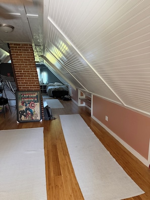 Iron/ironing board, WiFi, bed sheets - Fabulous 3-bedroom apartment in charming Salem (Salem)
