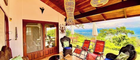 Villa, 4 Bedrooms, Private Pool | Living room